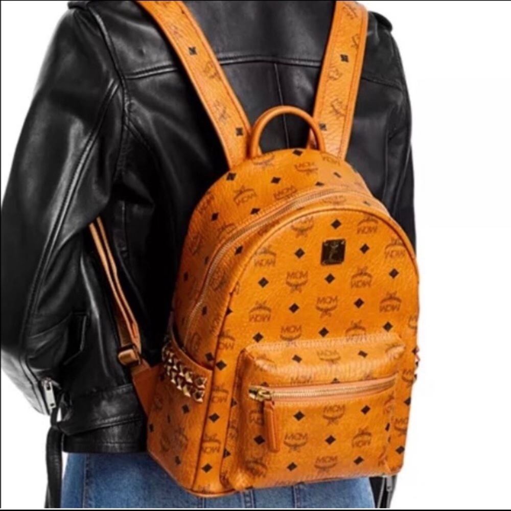 MCM medium backpack EUC